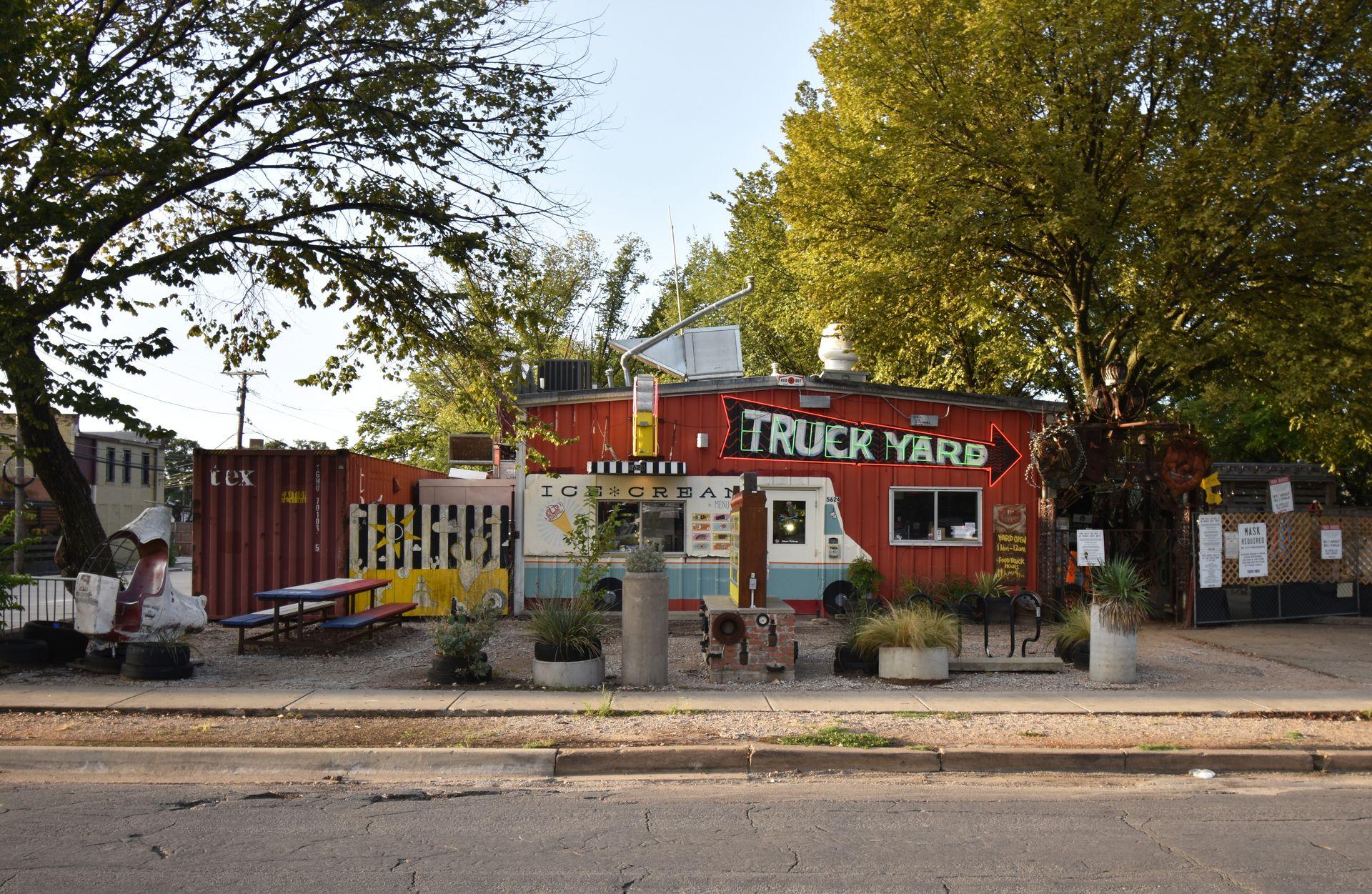 The exterior of Truck Yard, a popular bar in Dallas.