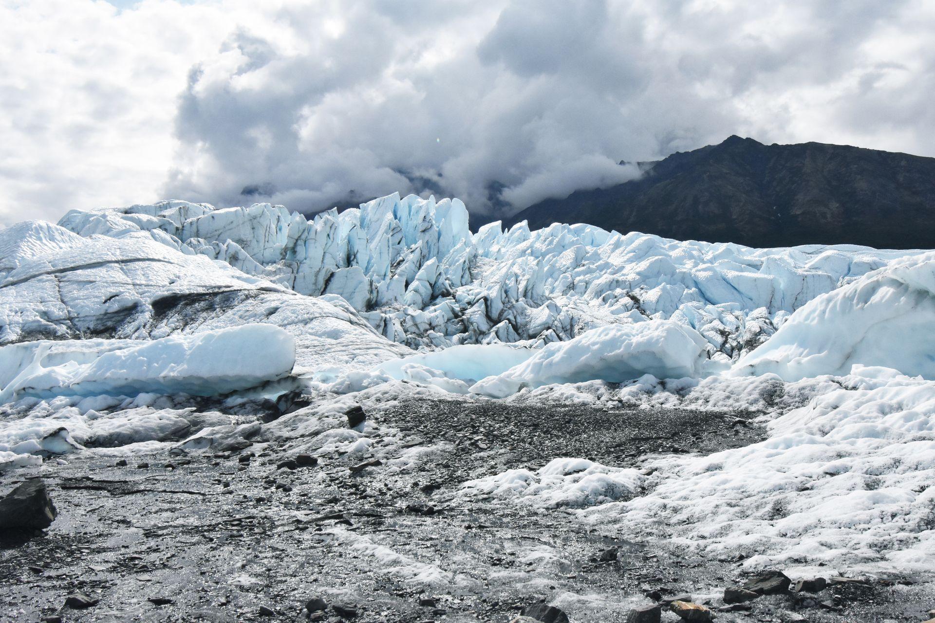 An expansive view of the ice that makes up Matanuska Glacier.