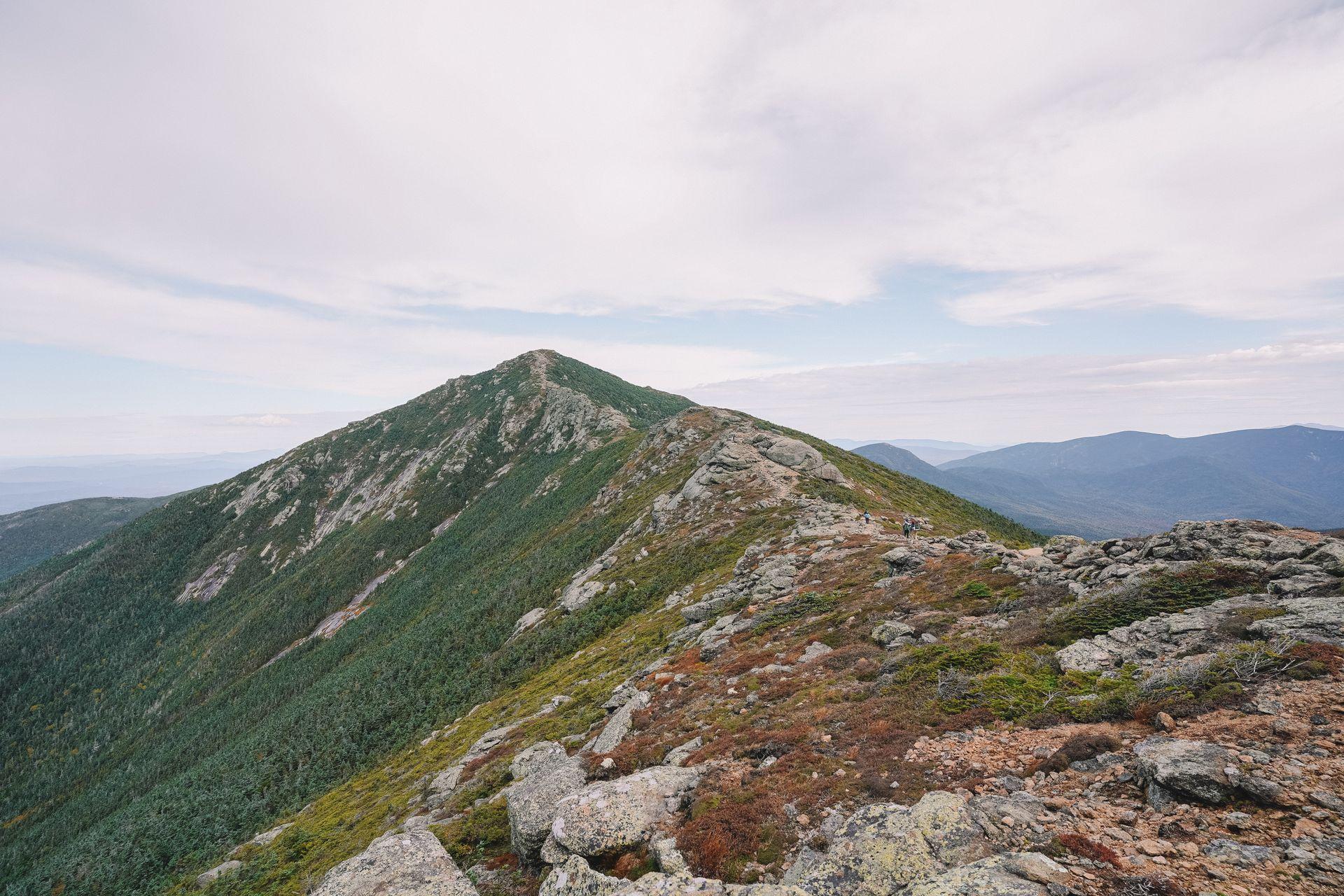 A view of the mountain ridge that hikers climb on the Franconia Ridge Trail.