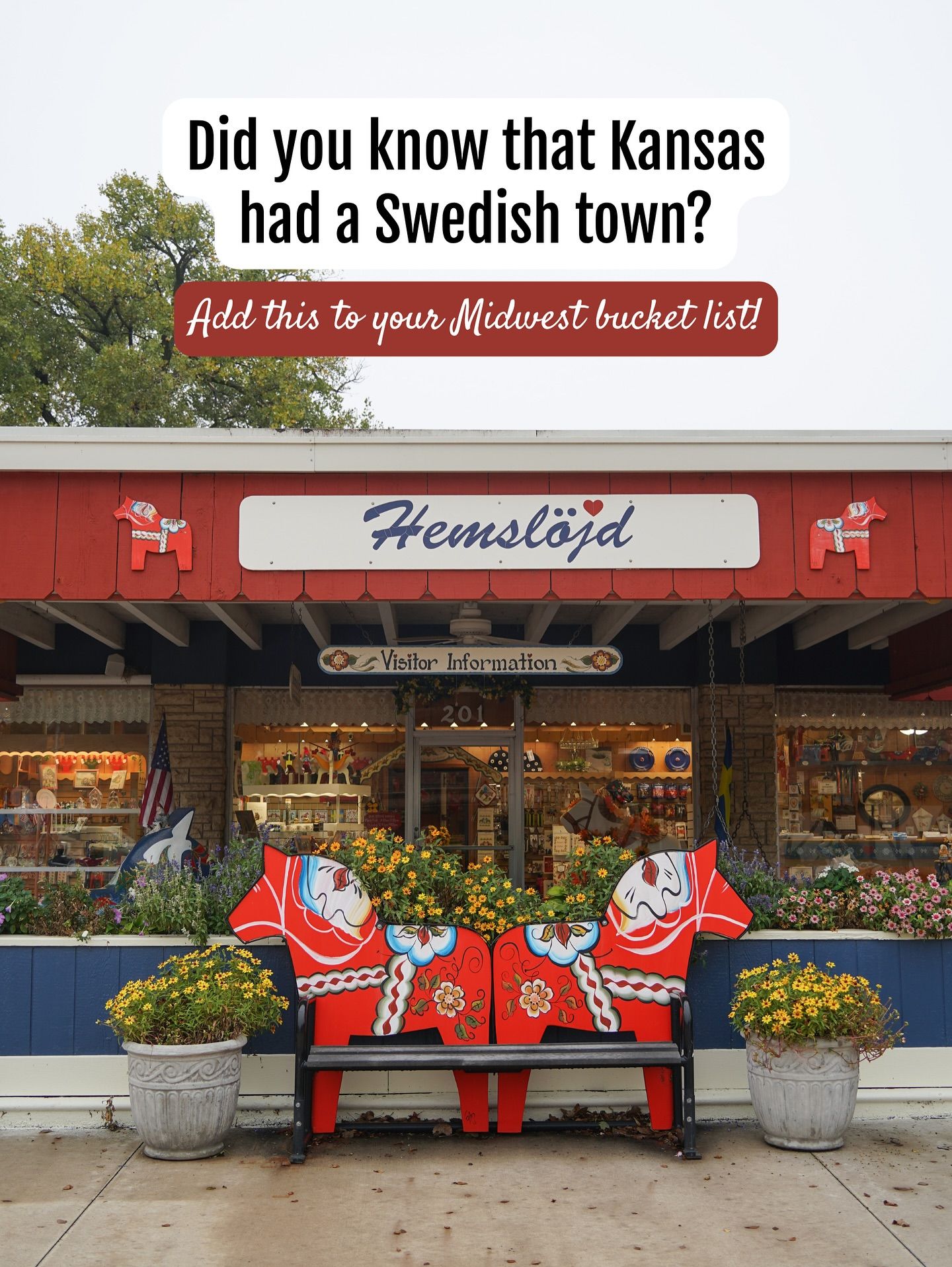 Add @VisitLindsborg to your midwest bucket list! 🇸🇪