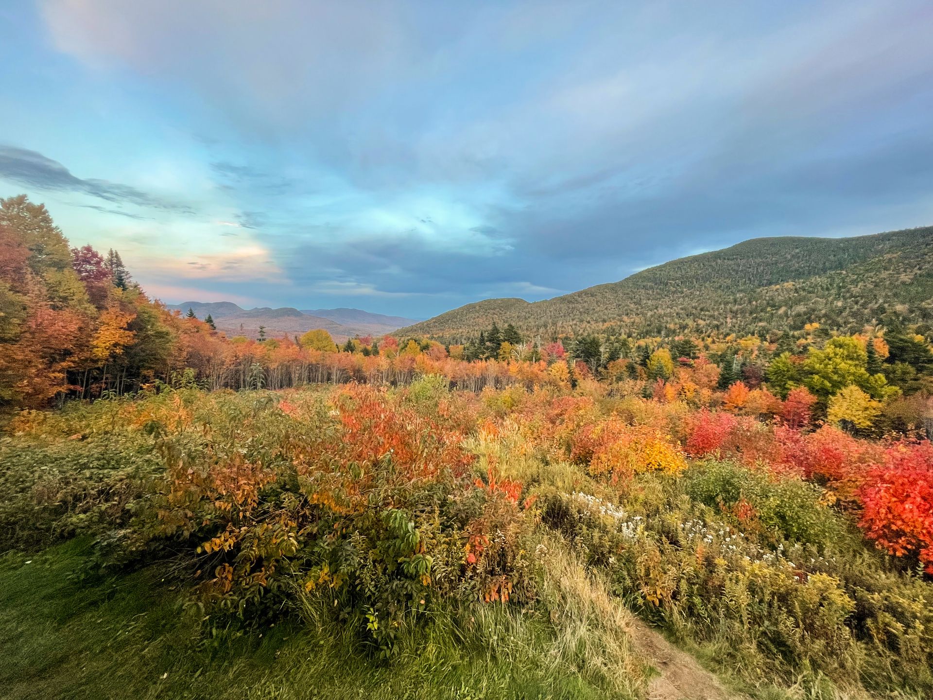 A nice view of mountains and fall colors at the CL Graham Wangan Overlook