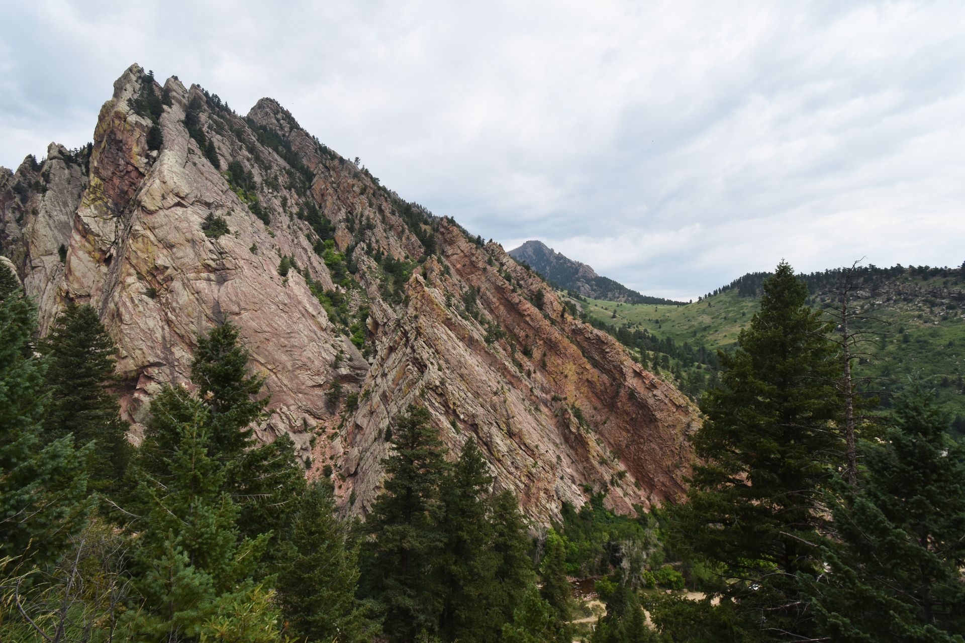 A jagged rockface at Eldorado Canyon State Park