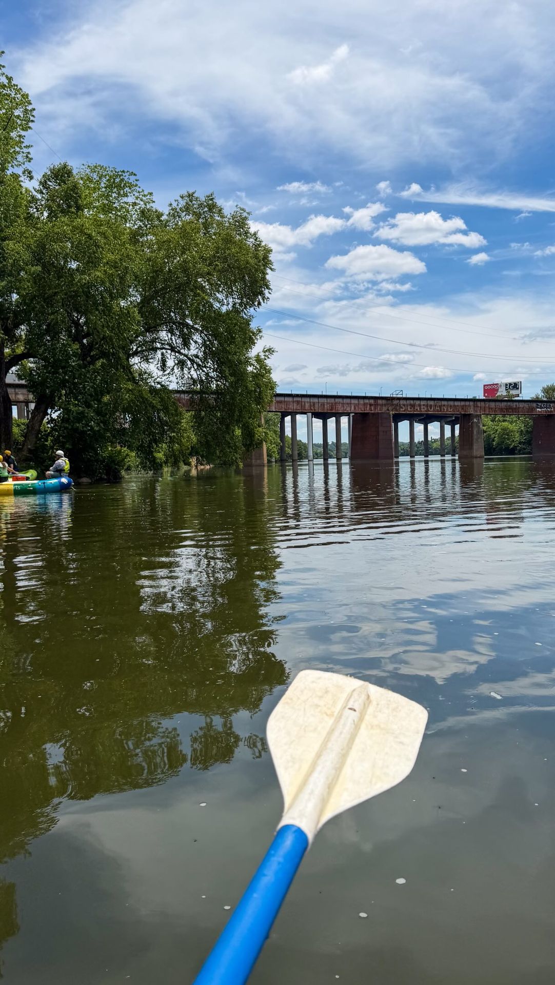 Did you know you could go white water rafting, just steps away from downtown, in Richmond, Virginia? 💦🤯