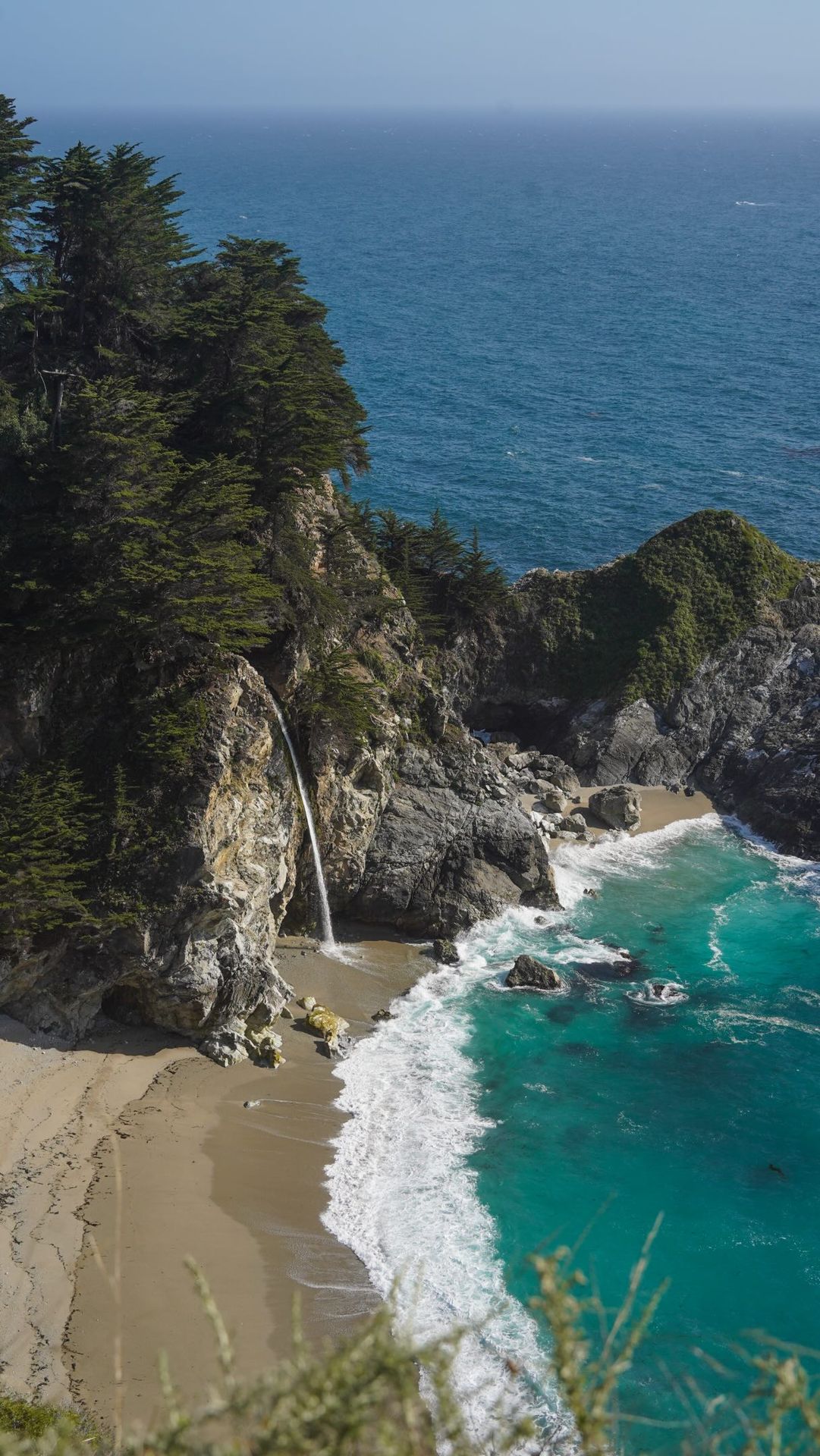 I had this stretch of the West coast on my bucket list for years, and it was so fun to finally explore 🌊
