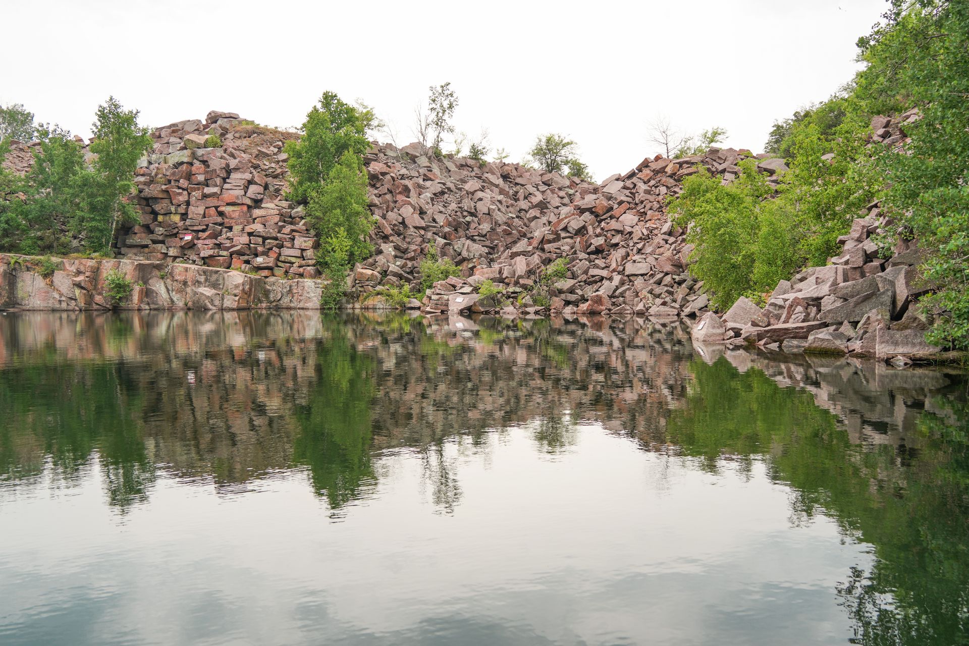 The Best Outdoor Activities in St. Cloud (Plus Food, Shopping & More!)